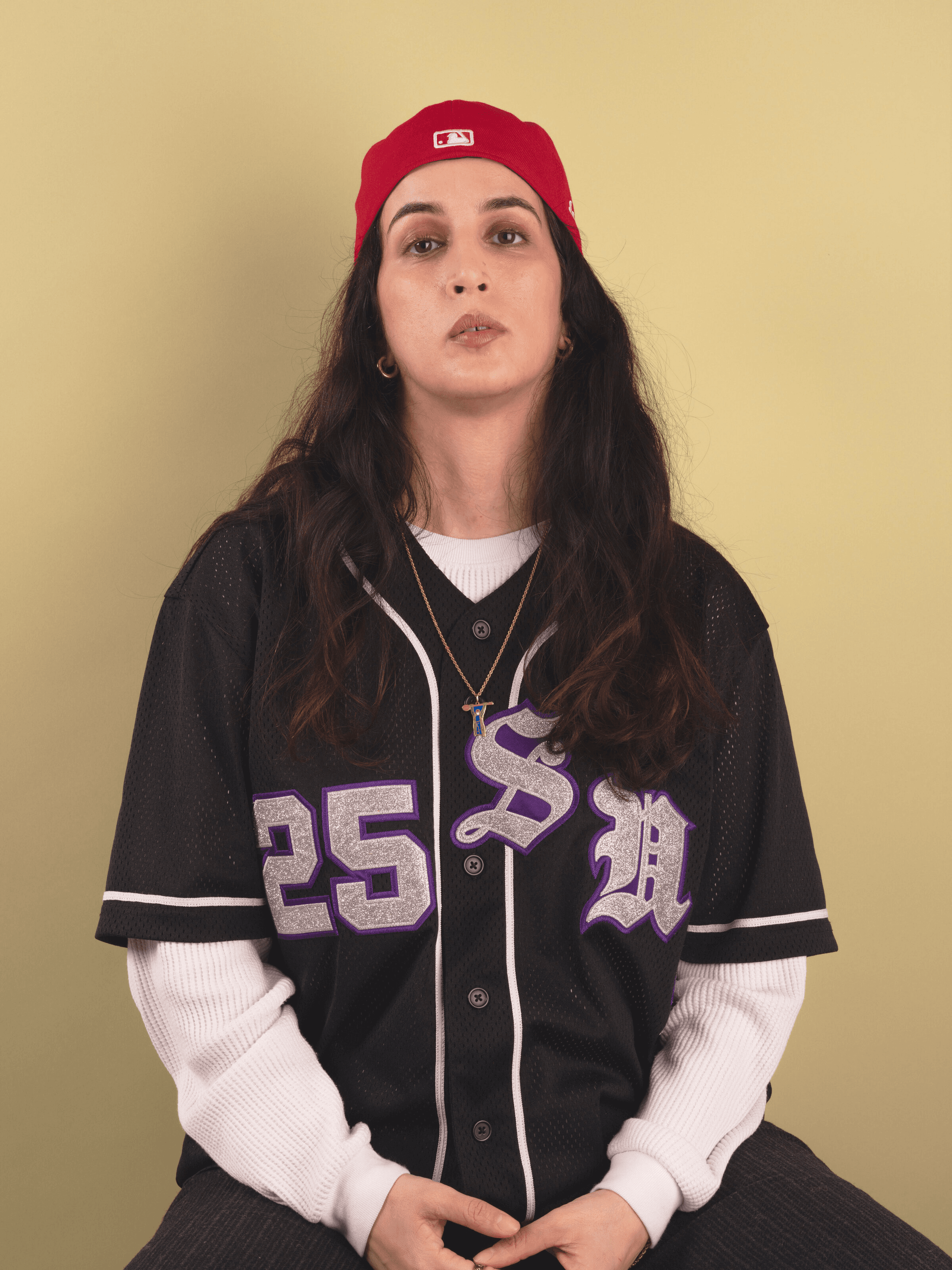 Porträt der Münchner Rapperin Ebow, Credit: Klara Johanna Michel