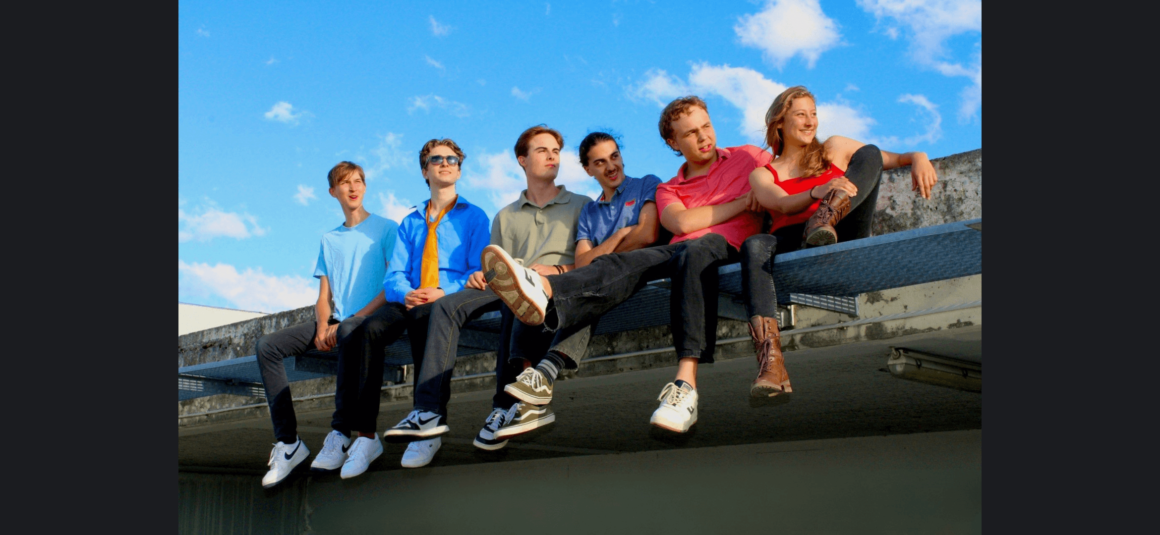 SixUpHigh Band auf der Bühne bei einem Rockkonzert