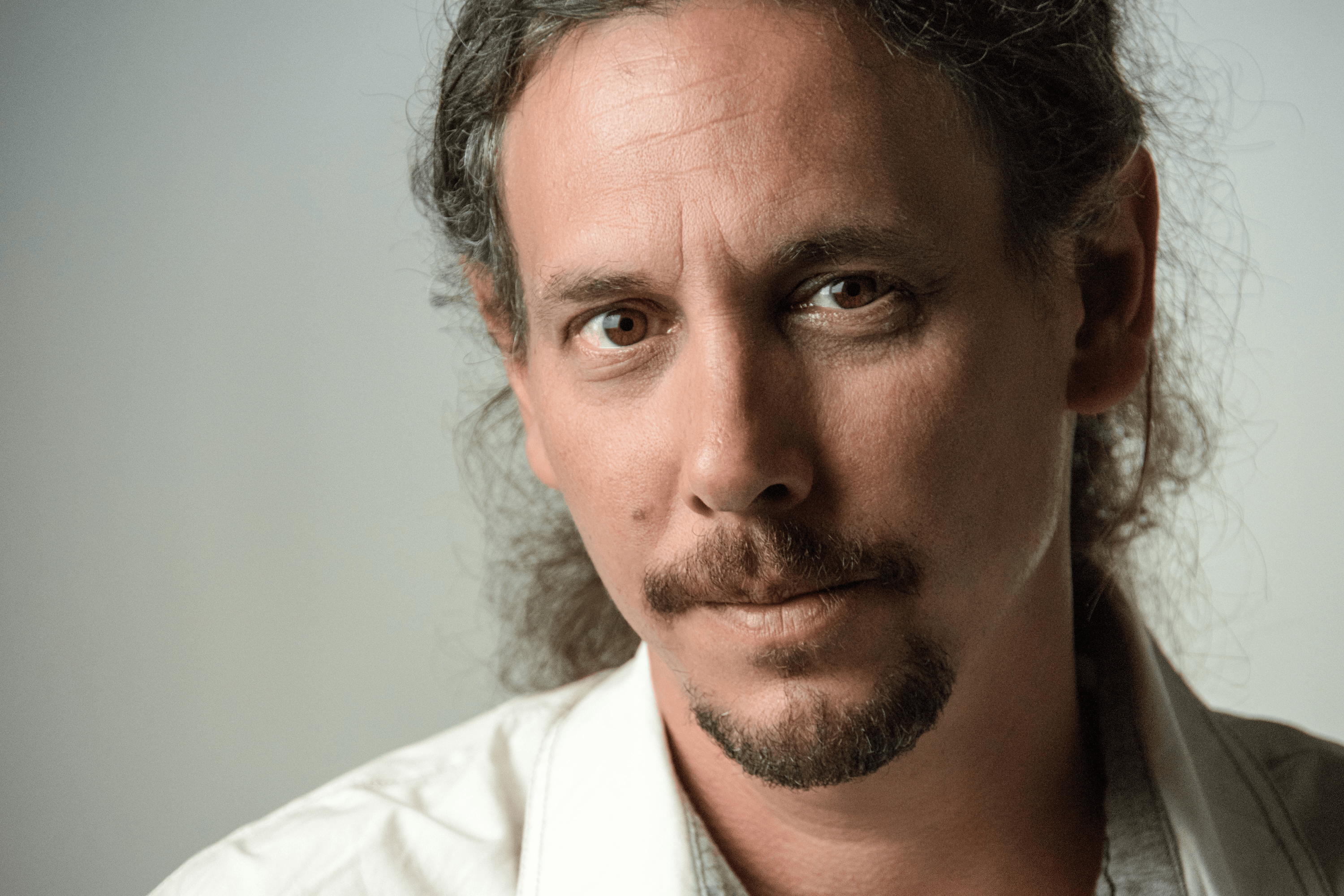 Chris Zitta & Band en concert, atmosphère authentique d'Austropop